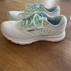 Brooks Range 2 Sneakers White Mint